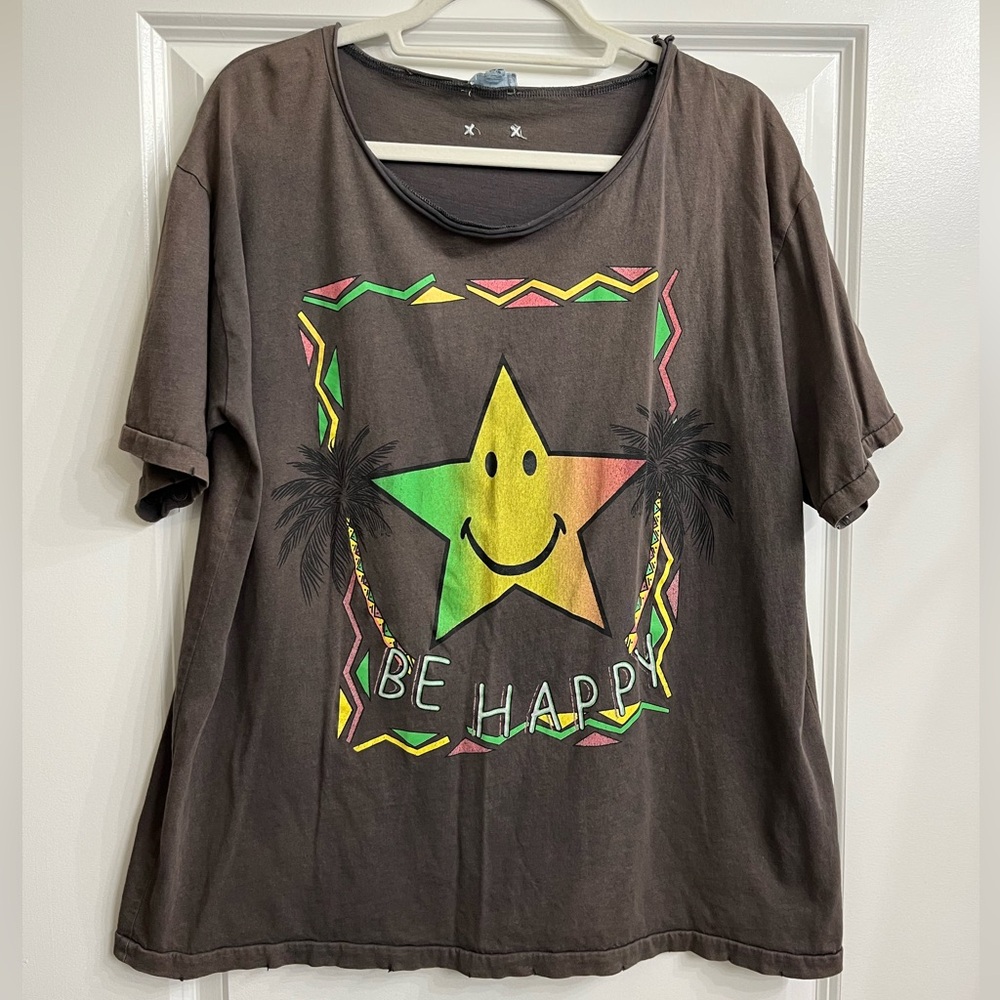 Be Happy Star TShirt POL